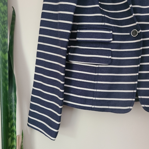 Banana Republic Navy & Cream Striped Blazer - Picture 4 of 9